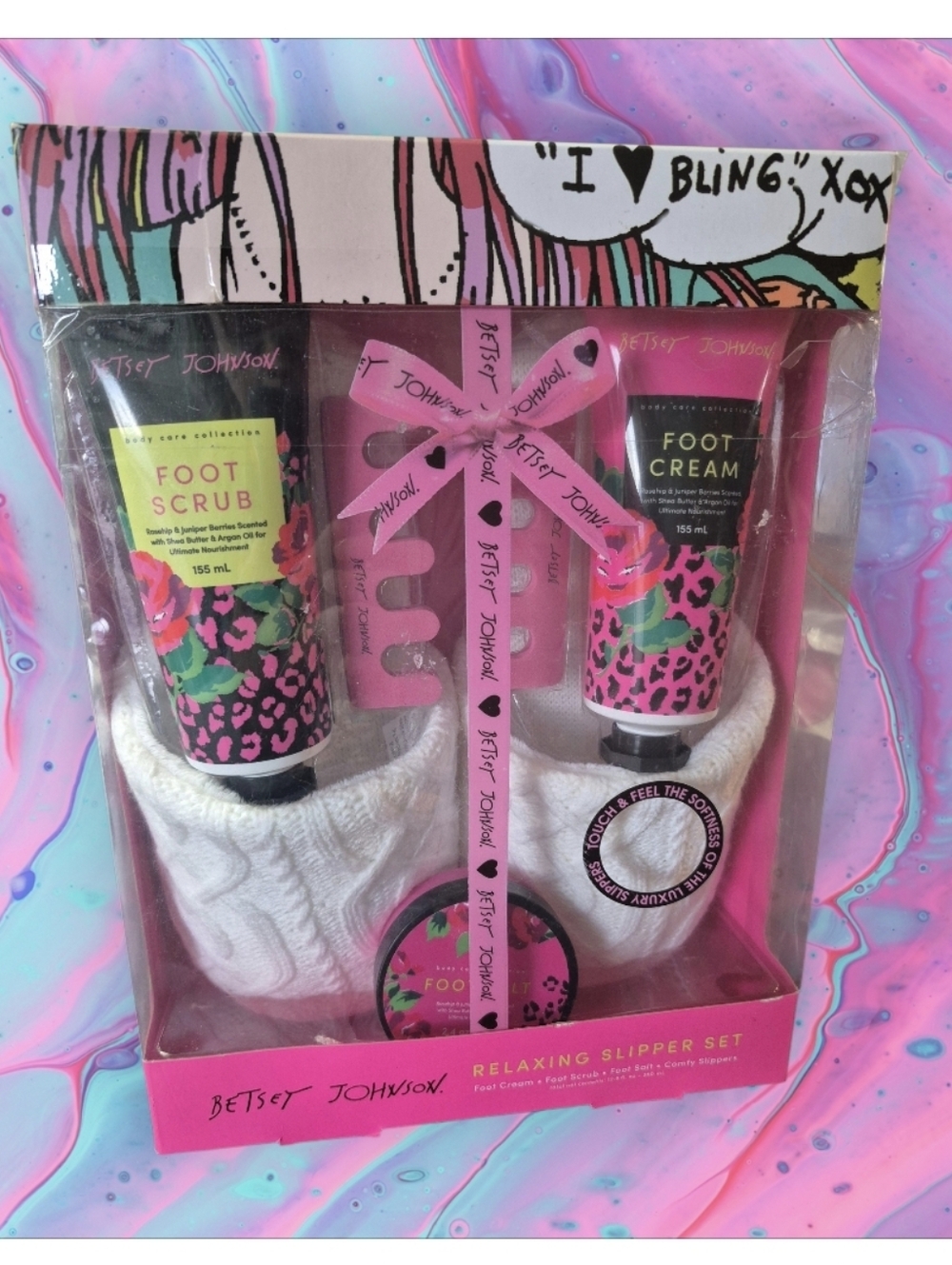 Betsey Johnson "I Love Bling" Self Care Relaxing Slipper Set